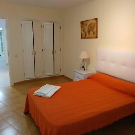 Apartamento Frente A La Playa *
